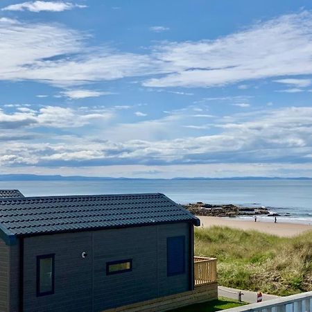 Beach Front Lodge Hopeman Екстер'єр фото